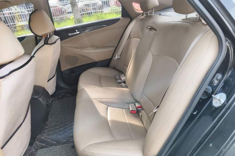 Used Hyundai Sonata 2013 2.0L Automatic Prestige Edition Left Rear Seat