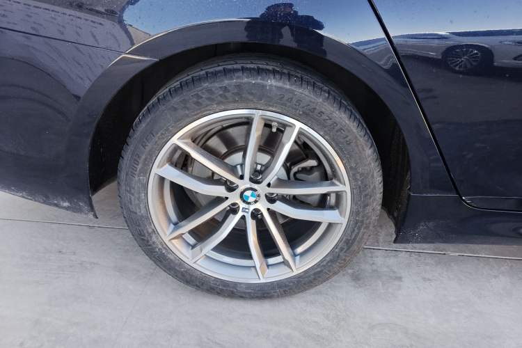 Used BMW 5 Series 2019 Restyled 525Li M Sport Package