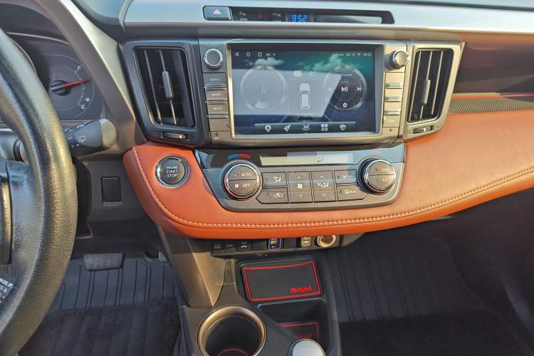 Used Toyota RAV4 2013 2.5L Automatic 4x4 Elite Edition
