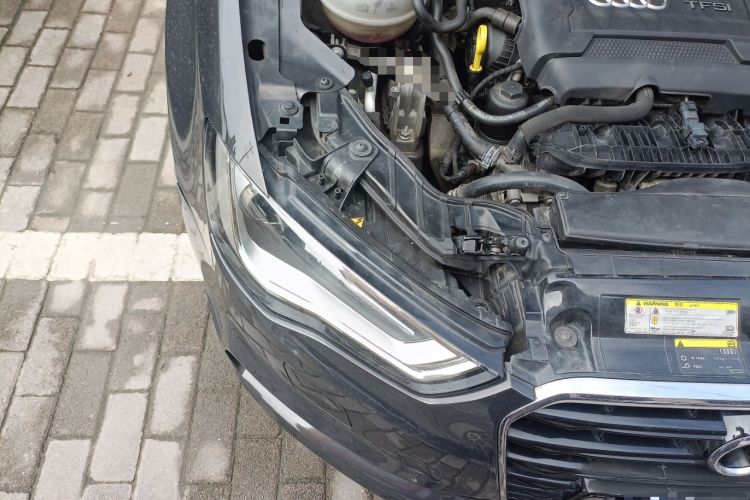 Used Audi A3 2014 Limousine 40 TFSI S line Comfort Model
