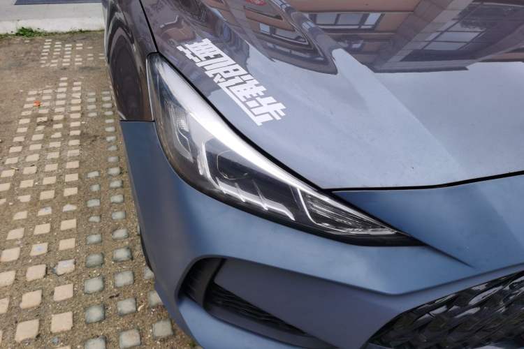 Used MG 5 2023 180 DVVT CVT Fashion Edition Right Front Headlight