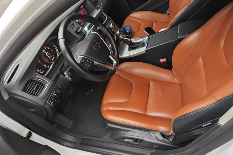 Used Volvo S60 2018 S60L T4 Zhiyuan Edition