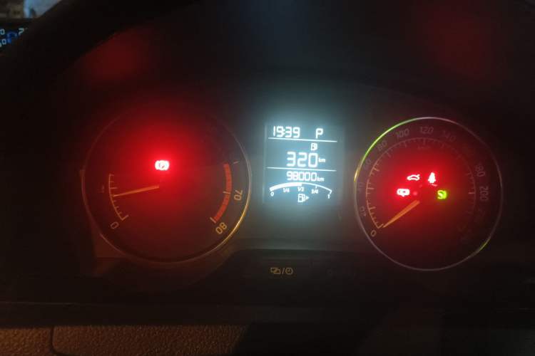 Used Skoda Rapid Spaceback 2016 Revised 1.6L Automatic Chuanxing Version