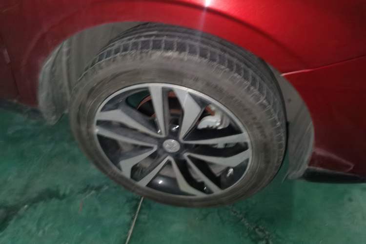 Used Venucia T90 2017 2.0L Manual ZhiShang Edition
