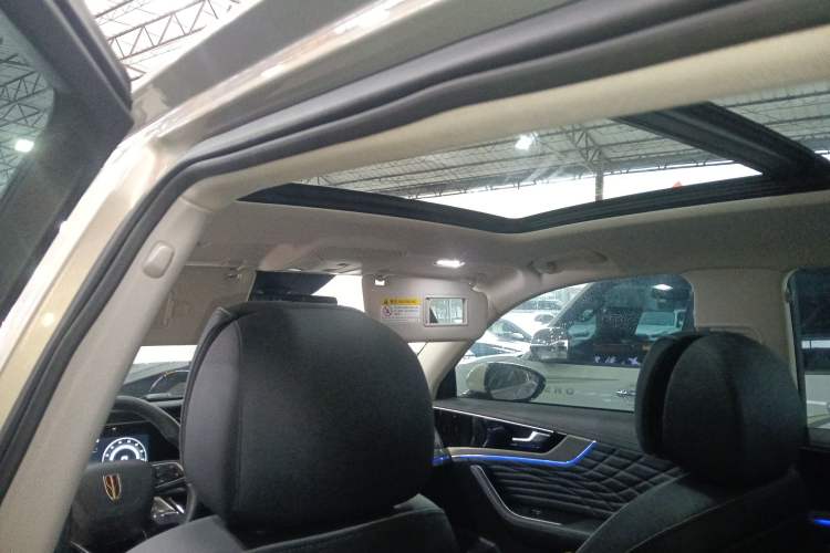 Used Hongqi HS5 2022 Revised Version 2.0T Smart Connect Flagship Edition Headliner