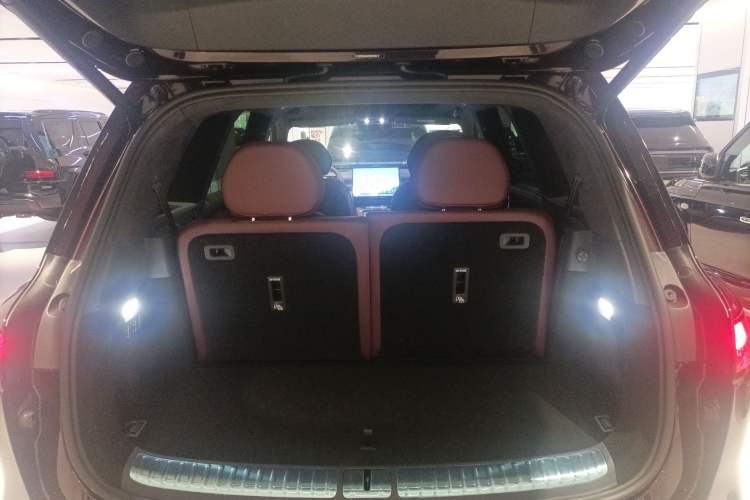 Used VOYAH Titan 2026 Model Max+ Trunk