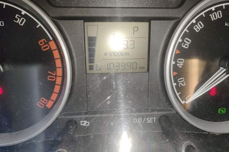 Used Skoda Fabia 2011 1.6L Automatic Crystal Edition