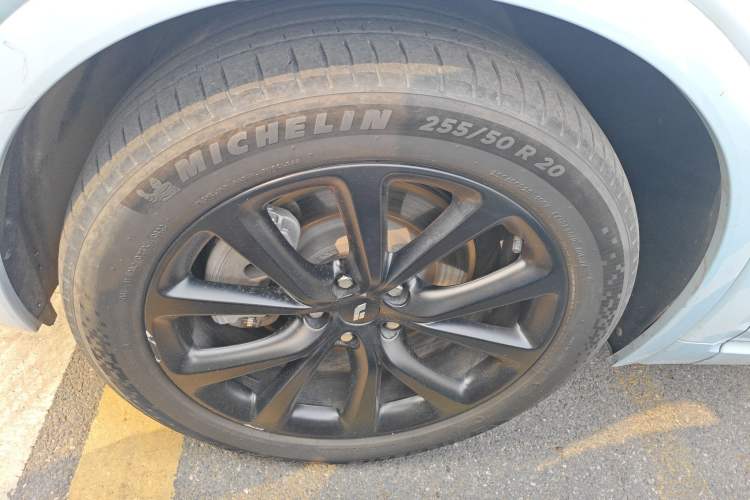 Used Li Auto ONE 2020 Extended-Range 6-Seater Version
