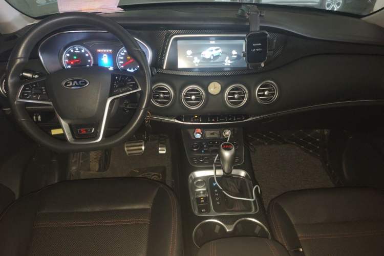Used JAC Group Refine S7 2018 Sport Edition 1.5T Automatic Urban Model 5-Seater
