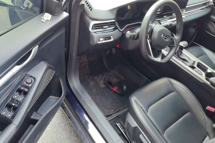 Used Geely Auto Emgrand 2022 4th Generation 1.5L CVT Luxury Model
