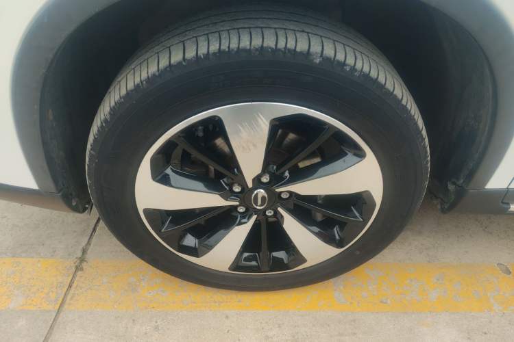 Used GAC Trumpchi GS4 2018 235T Automatic Two-Wheel Drive Luxury Smart Connectivity Millionth Anniversary Edition