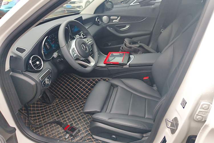 Used Mercedes-Benz C-Class 2021 C 260 L Sport Edition Star Collection Left Front Seat