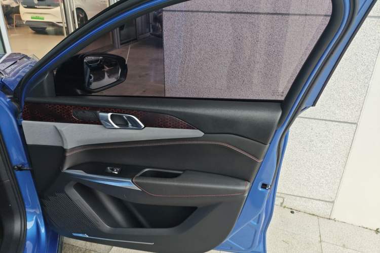 Used Lynk & Co 02 2018 1.5T DCT Two-Wheel Drive Pro Version China V Emission Standard