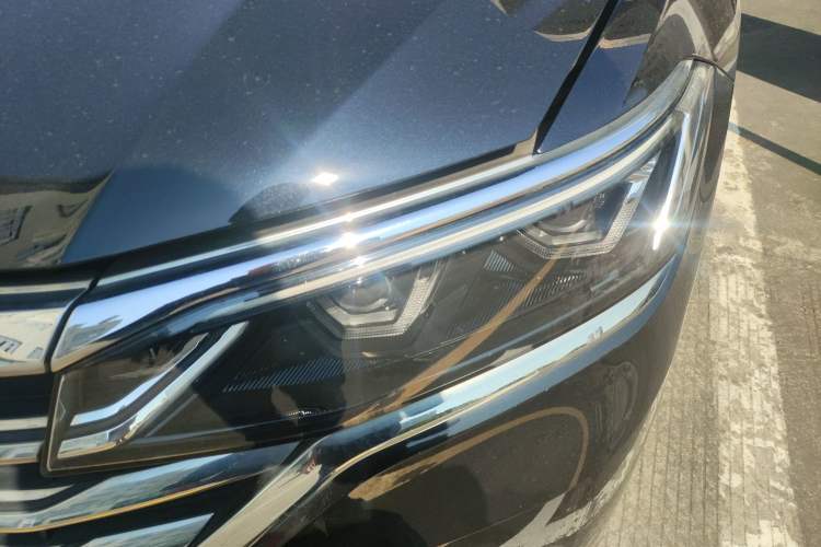 Used Volkswagen Viloran 2020 380TSI Prestige Edition
