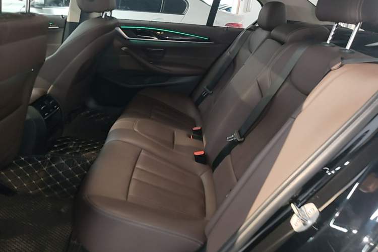 Used BMW 5 Series 2020 525Li Luxury Package

