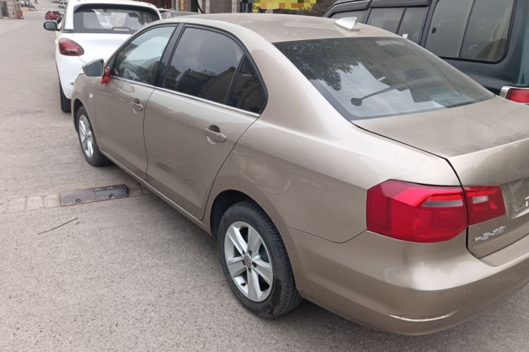 Used Volkswagen Jetta 2015 1.6L Automatic Luxury Model
