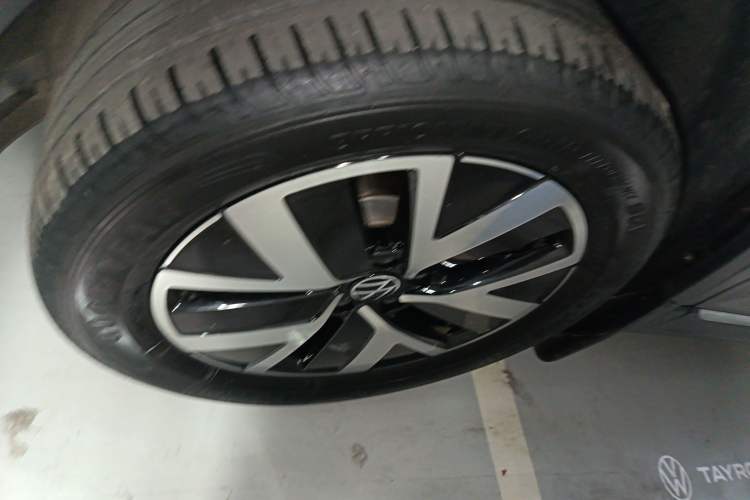 Used Volkswagen Tayron 2023 280TSI Two-Wheel-Drive Luxury Plus Advanced Version Exterior 4