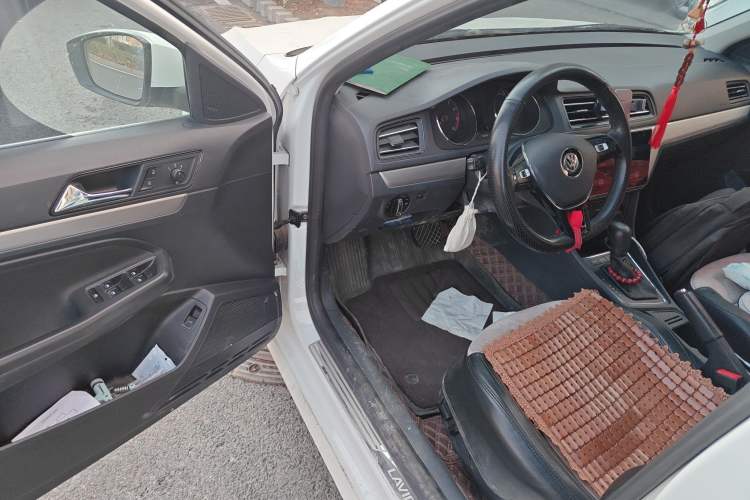 Used Volkswagen Lavida 2019 Lavida Start 1.5L Automatic Comfort Edition China VI Standard