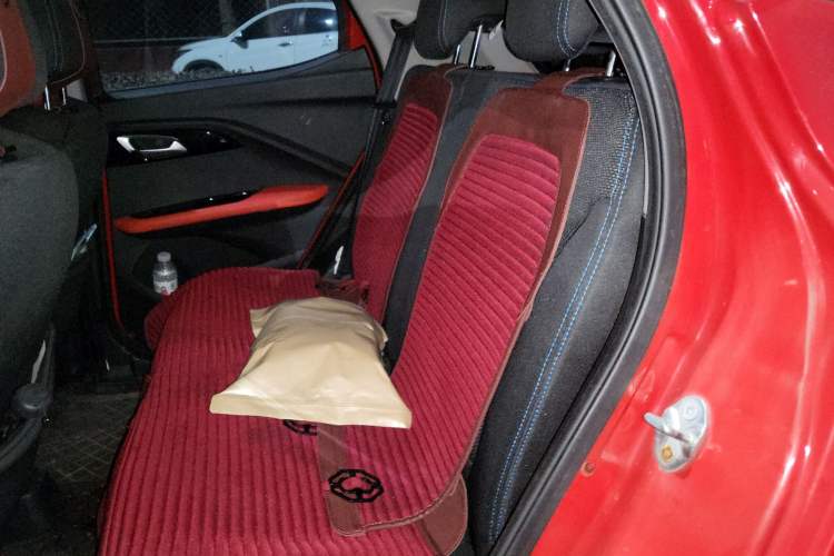 Used JMEV Ezi EV3 2021 Xiaolaidi Yuerun Model Interior 4