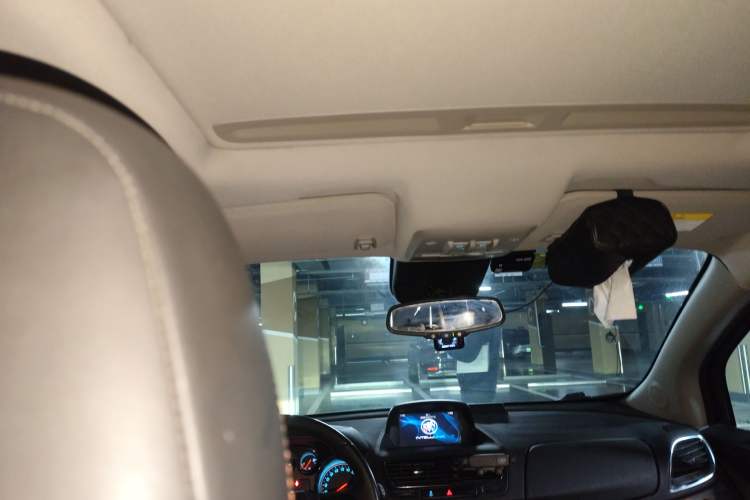 Used Buick Encore 2015 1.4T Automatic Two-Wheel Drive Urban Leading Model
