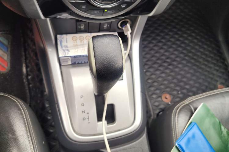 Used Isuzu mu-X 2017 2.5T Two-Wheel Drive Automatic Luxury Edition 5 Seats