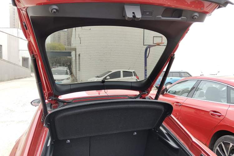 Used Volkswagen Lamando 2023 Lavida L 280TSI DSG Cool & Spicy Edition Trunk