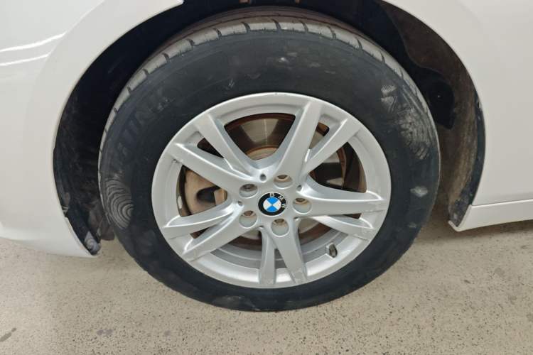 Used BMW 2 Series Active Tourer 2016 218i Leading Model Exterior 4