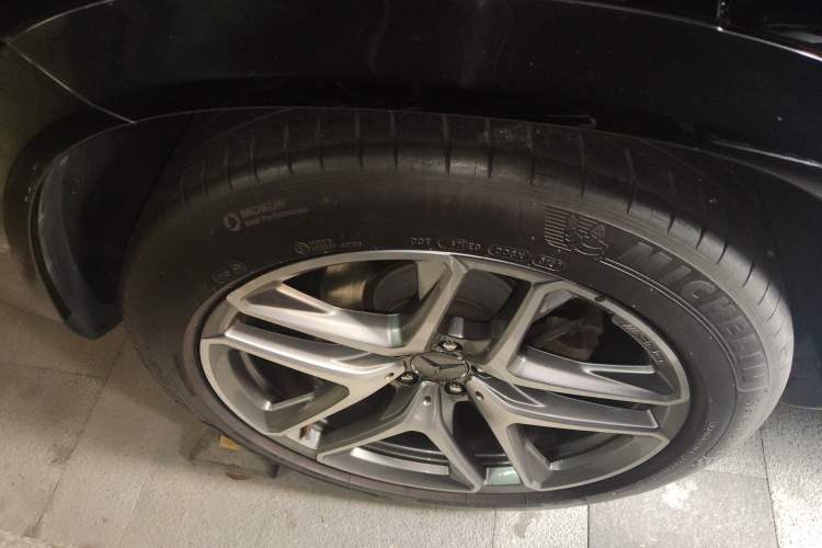 Used Mercedes-Benz GLE Coupe AMG 2020 AMG GLE 53 4MATIC+ Coupe SUV Exterior 5