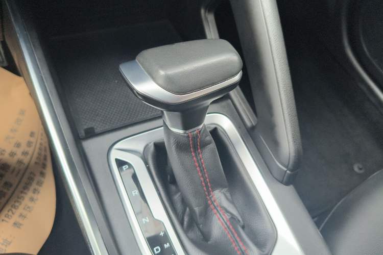 Used Geely Auto Vision X3 2021 PRO 1.5L CVT Deluxe Model