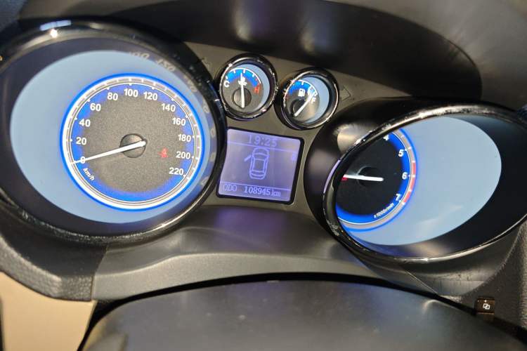 Used Chery E3 2013 1.5L Manual ZhiShang Model