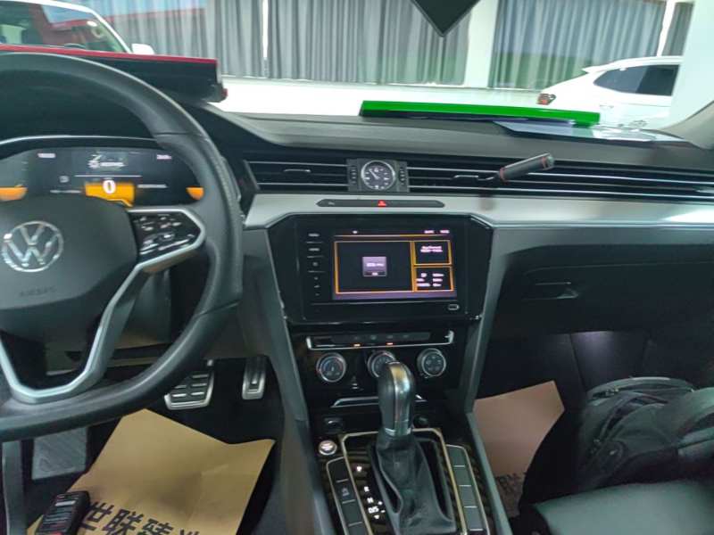 Used Volkswagen Magotan 2023 2 Million Units Limited-Edition 280TSI DSG Comfort Version — 12