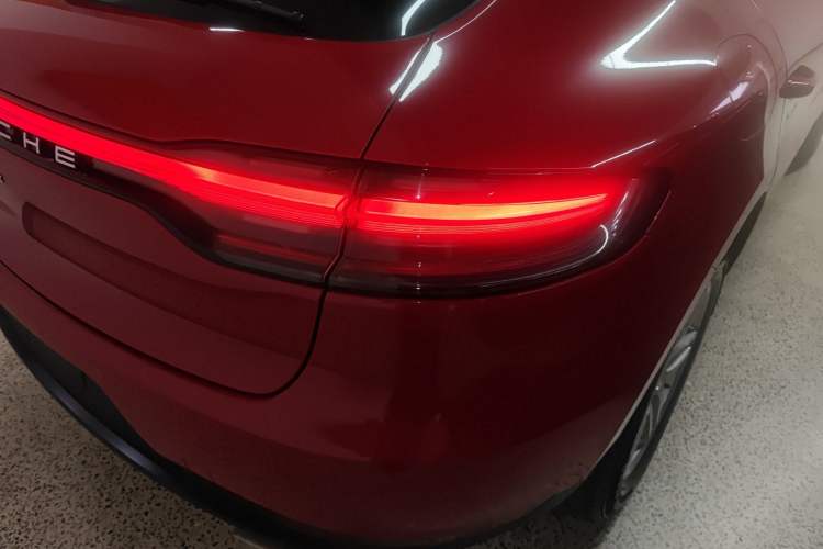 Used Porsche Macan 2018 Macan 2.0T