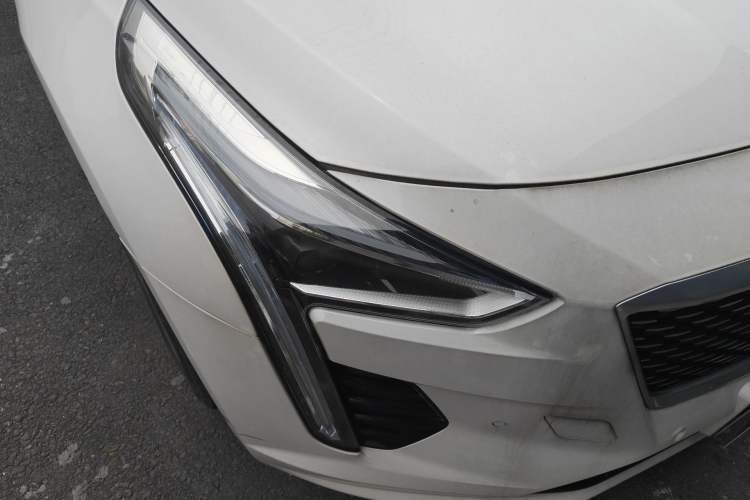 Used Cadillac CT6 2019 28T Fashion Edition Right Front Headlight