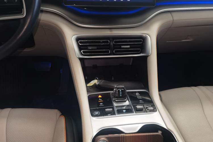 Used BYD Song PLUS New Energy 2024 HONOR Edition DM-i 150km Flagship PLUS
