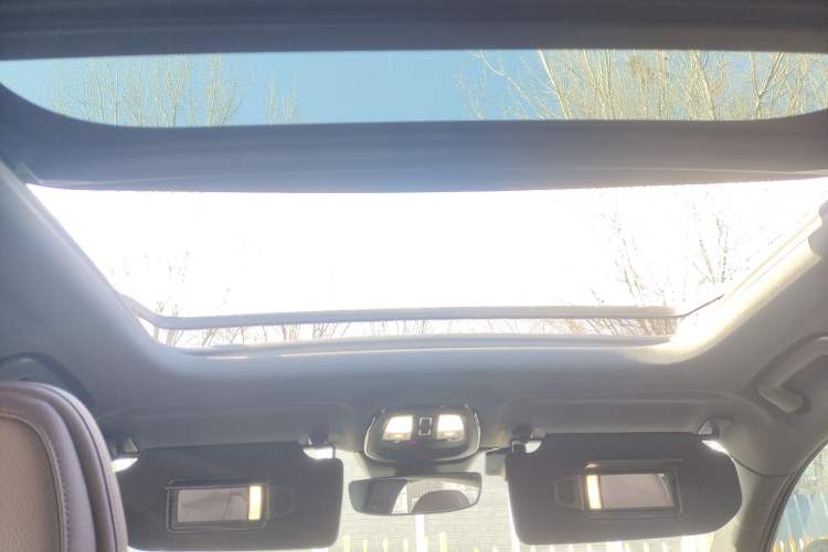 Used Volvo S90 New Energy 2022 T8 eDrive Hybrid Luxury Edition