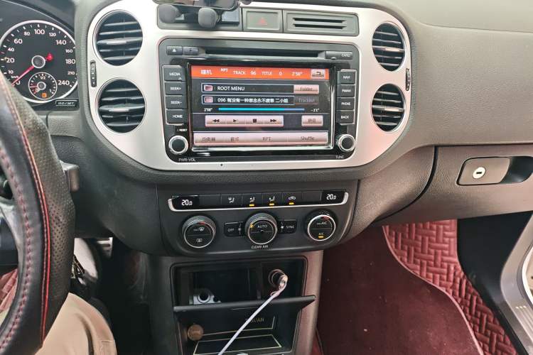 Used Volkswagen Tiguan 2015 1.8TSI Automatic Two-Wheel Drive Comfort Edition
