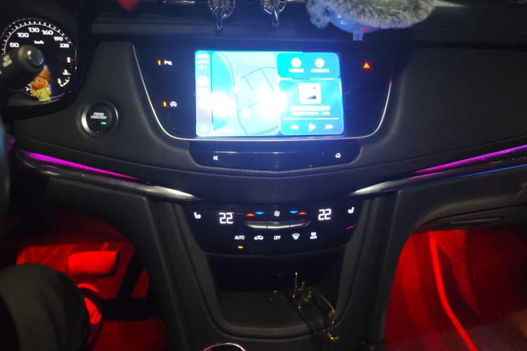 Used Cadillac XT5 2022 2.0T Two-Wheel Drive Luxury Version
