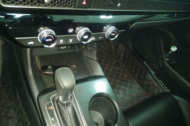 Used Honda Civic 2023 240TURBO CVT Dynamic Edition