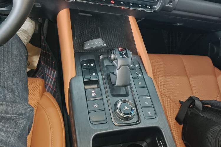 Used Haval H9 2024 2.0T Gasoline All-Wheel-Drive Extreme Edition
