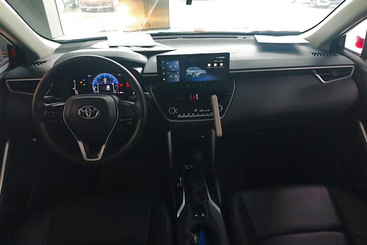 Used Toyota FRONTLANDER 2023 2.0L CVT Elite Edition
