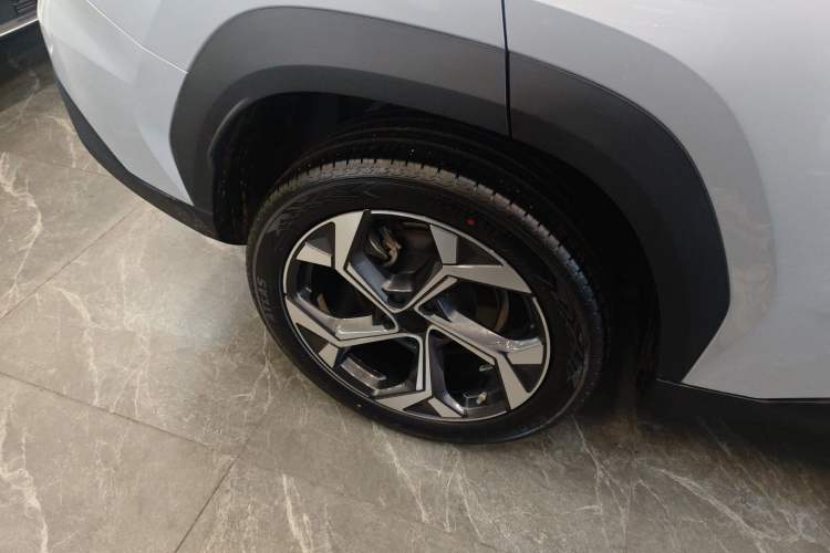 Used Geely Auto FX11 2023 1.5TD DCT Glory Edition