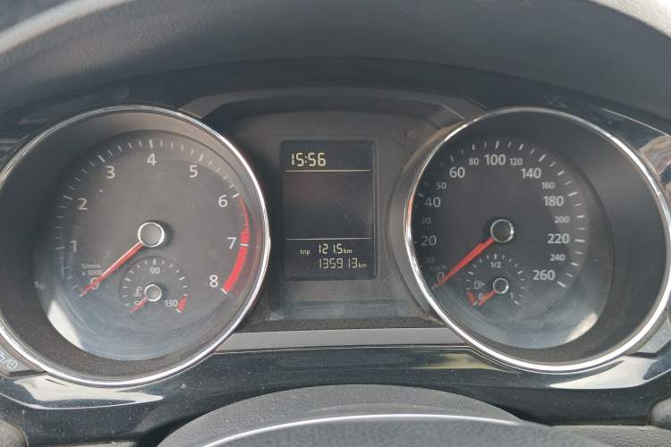 Used Volkswagen Sagitar 2015 230TSI Automatic Comfort Version