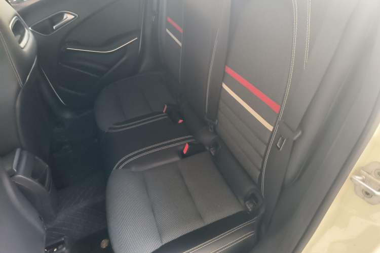 Used Mercedes-Benz A-Class (Import) 2015 A 180
