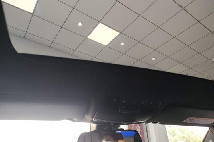 Used Mercedes-Benz GLC 2017 GLC 260 4MATIC Dynamic Edition
