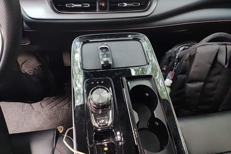 Used AION V 2021 Plus 70 Smart Edition Lithium Iron Phosphate
