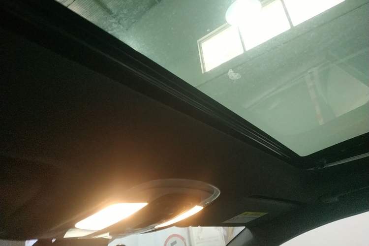 Used Hyundai Elantra 2021 240TGDi DCT LUX Prestige Edition
