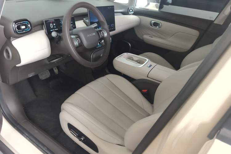 Used AION UT 2025 420 Prestige Edition
