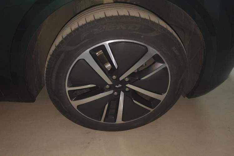 Used Li Auto L8 2024 Pro Model