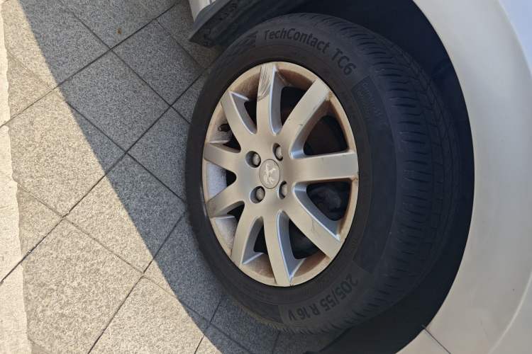 Used Peugeot 308 2012 1.6L Automatic Fashion Edition