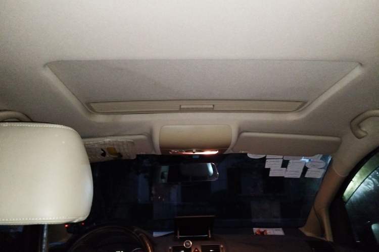 Used Volkswagen Touran 2011 1.4T DSG ZhiZhen Edition 7-Seater